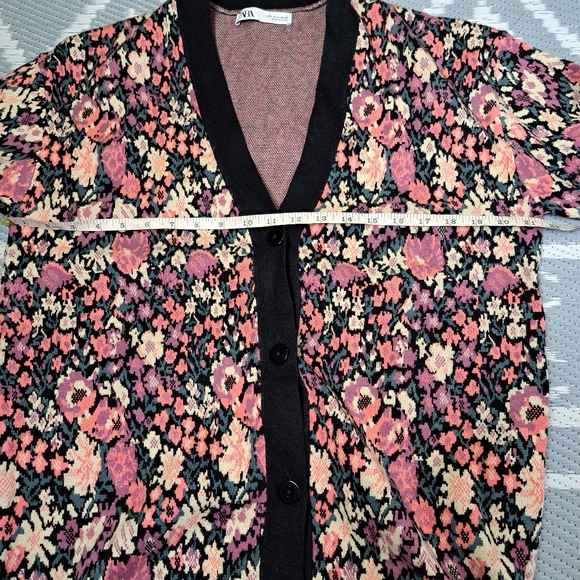 *SOLD* Zara Jacquard Knit Cardigan - Picture 11 of 13
